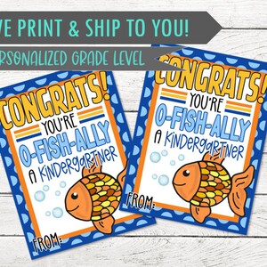 Süßer Fisch Anhänger für das Schulende - Happy Summer! - Großartig für Geschenktaschen oder als alleiniges Austeilen - BEDRUCKT und versendet - Personalisierung
