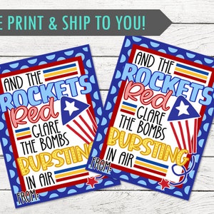 Niedliche Rockets Red Glare 4. Juli Geschenkanhänger - Feiern Sie Amerika Geschenkanhänger - Glücklichen 4. Juli - GEDRUCKT und versendet - Personalisierung