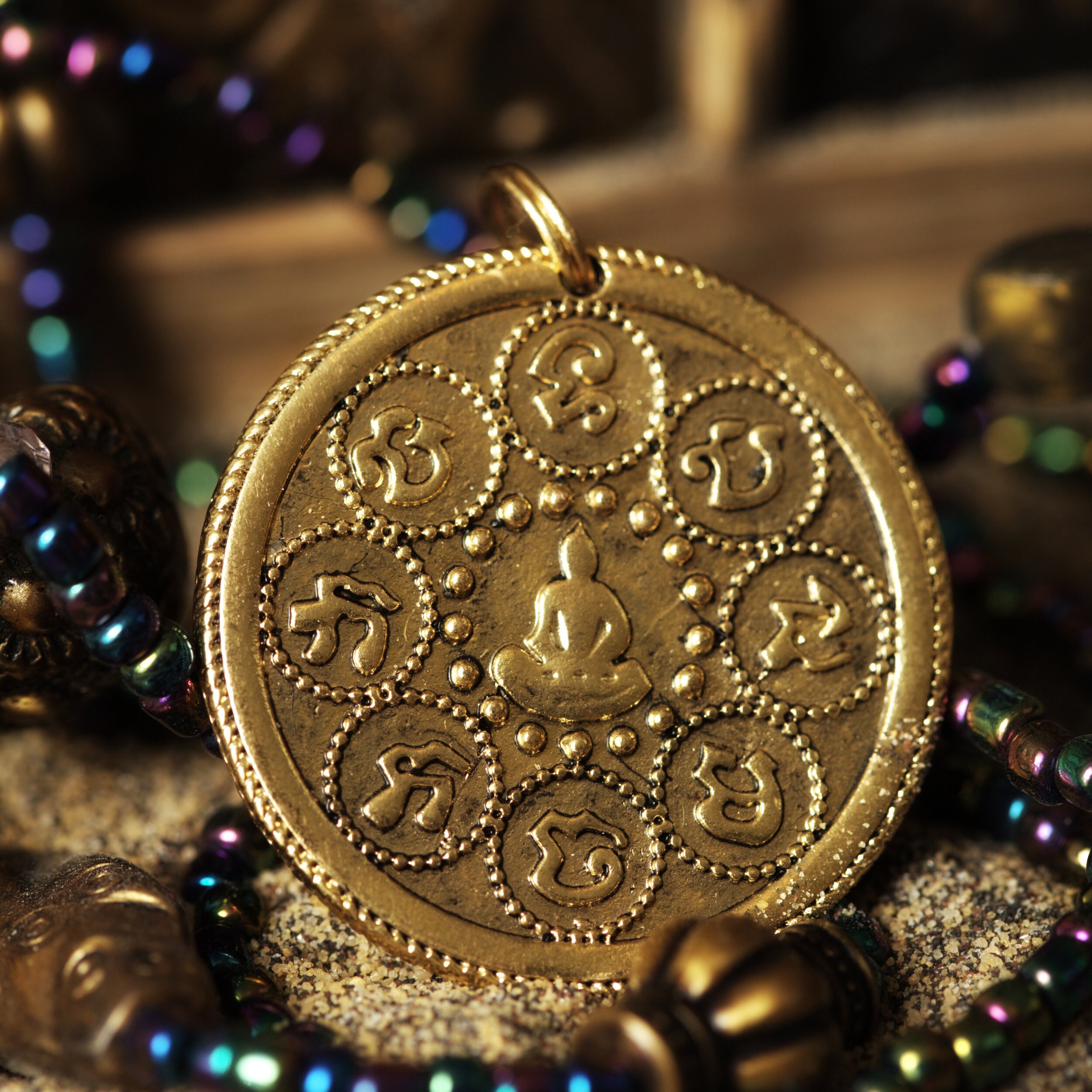 25 Rare Books Talismans Amulets & Charms PDF Download Magic Gems Spells ...