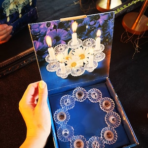 Vintage Scandinavian Royal Krona Sweden, Bellis glass flower candle holder garland in original box