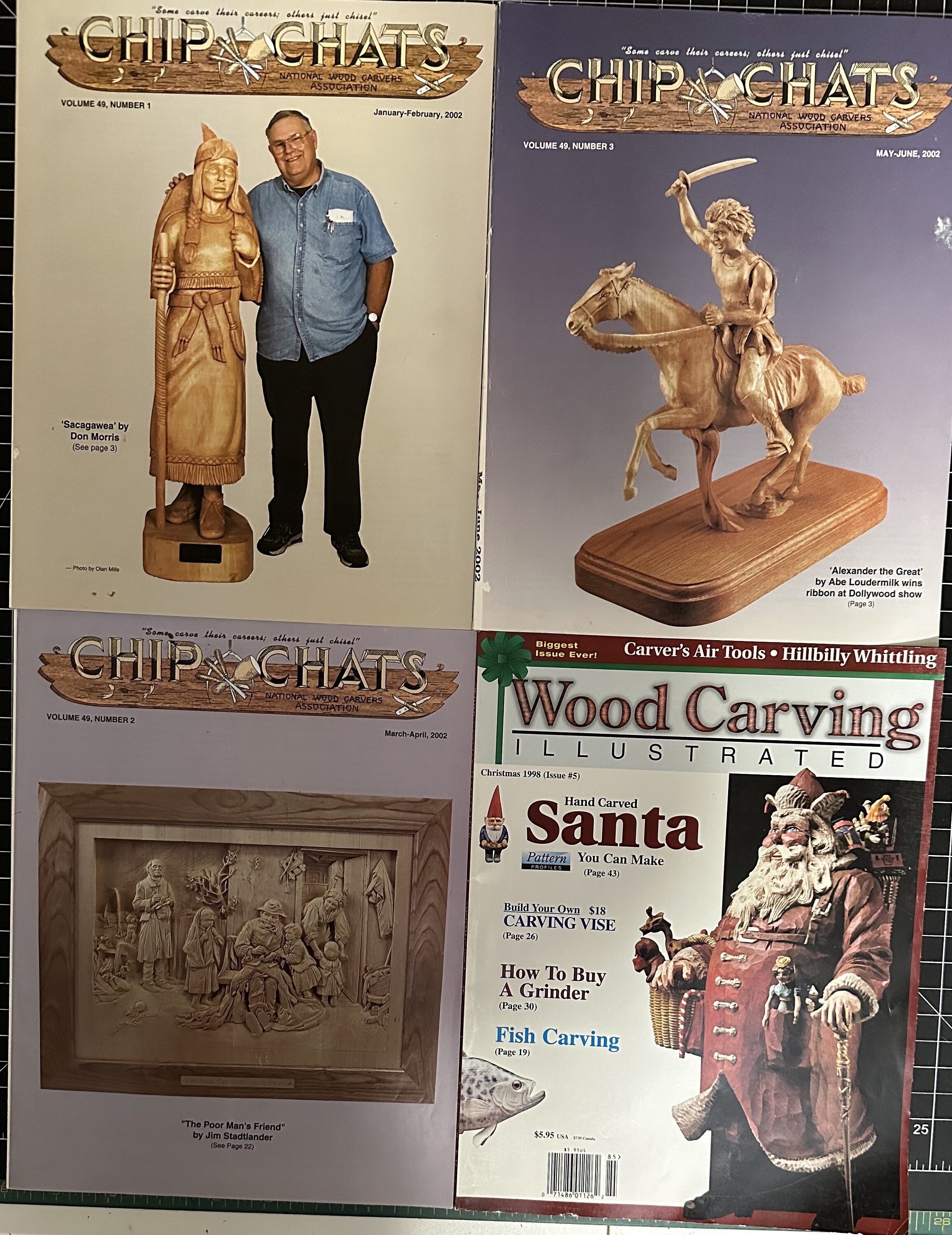 Whittling Patterns, How to Wood Carve, Wood Carvings Book, Whittling  Pattern Book, Carving Vintage Santa Claus Book Two by Russell Scott 