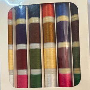Melrose Thread 24 Spools - 12 - 50wt. Sewing & 12 - 40wt. Machine ...