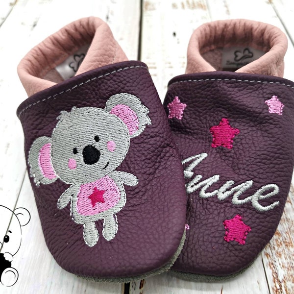 Baby Bio Krabbelschuhe mit Namen für Baby und Kinder (Öko Lederpuschen) mit Koala-Baby - personalisierte Lauflernschuhe - Lederpatscherl