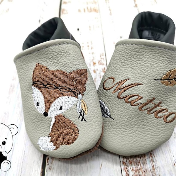 Baby organic crawling shoes with names for baby and children (eco leather dolls) with fox - personalized baby walkers - leather patscherl
