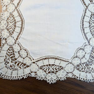 Antique Table Runner Edged With Irish Crochet Lace Handmade White Linen Cotton 20 by 32 Inches