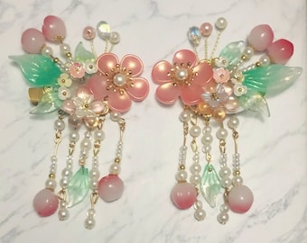 桜の花と桃のヘアクリップ