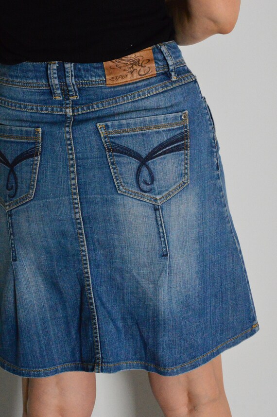 Y2K Faded Blue Pleated Womens Denim Skirt Waist Size … Gem