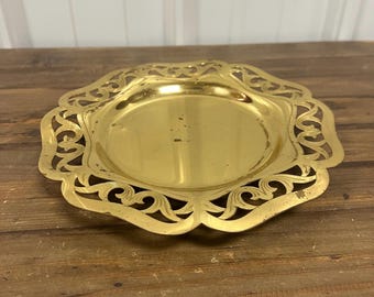 Bandeja de latón vintage alemana: plato decorativo y llavero (23,4 cm)