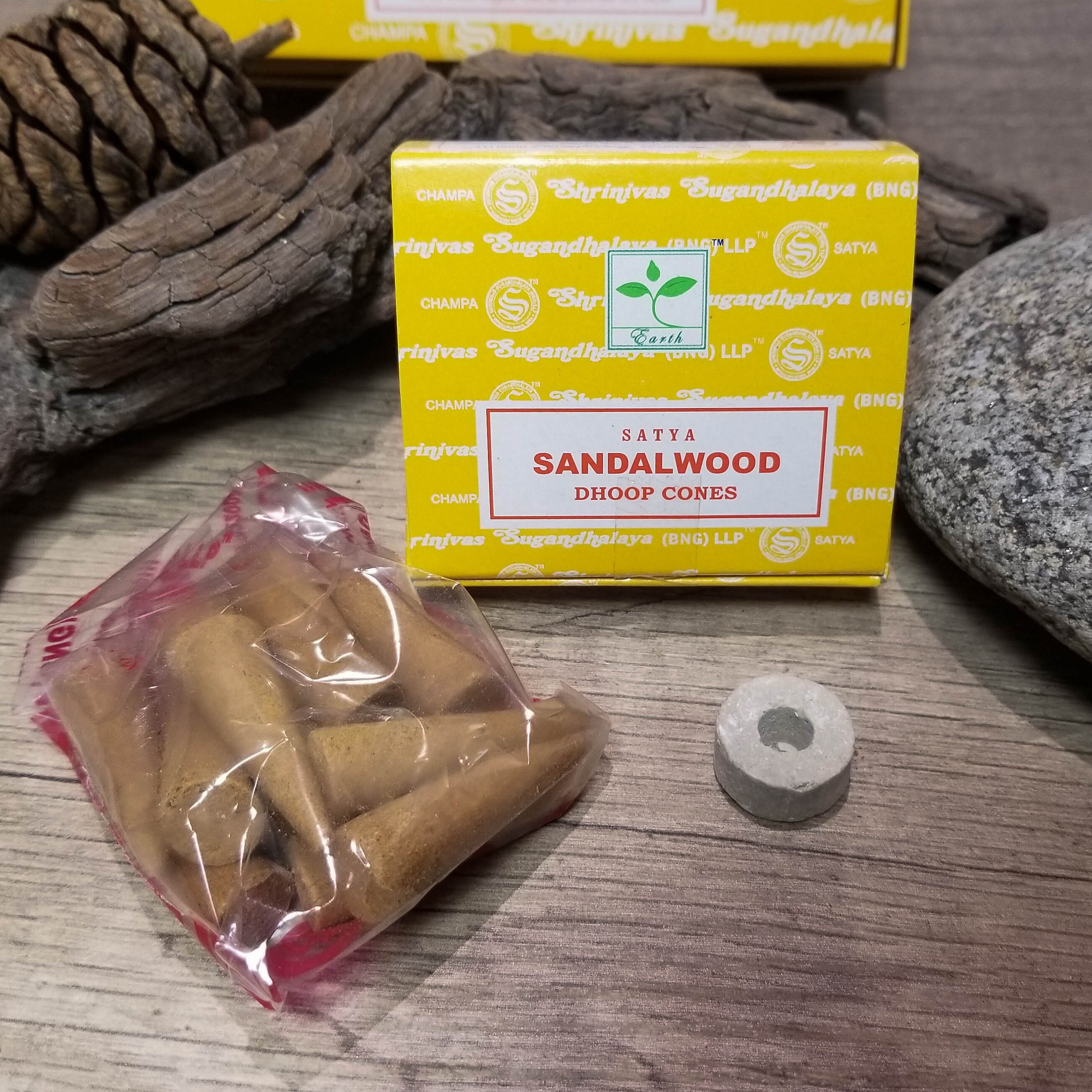 Cones Encens Satya Bois de Santal, , Encens Naturel Qualité Pour Méditation, Yoga, Reiki, Relaxation