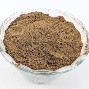 Wierookpoeder – Litsea glutinosa – Natuurlijk bindmiddel voor het maken van wierook – Natuurlijke zelfontbrandende basis – Verpakkingen van 25, 50 en 90 g
