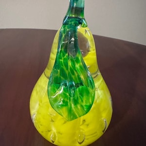 Vintage Art Glass Joe Reis gestempelt Birne Briefbeschwerer