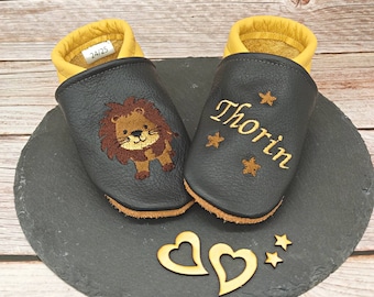 Organic leather dolls with names for baby and children (eco crawling shoes leather pattscherl) lion gift birth baptism girl boy