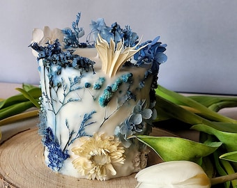 Blue botanical candles with pressed dried flowers, housewarming gift, gift for her, floral candles, table decor, unique candle gift