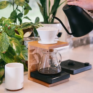 BRASS COFFEE POUR OVER STAND – Ellei Home