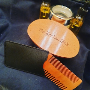 Boar bristle beard brush