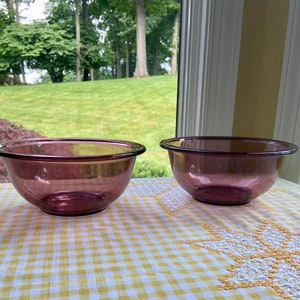 Vintage Pyrex 322 Cranberry mixing bowl/1 liter/Set of 2 bowls/**Free Shipping**