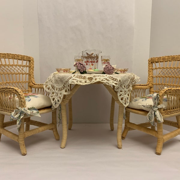 RETIRED Vintage American Girl SAMANTHAS Party Treats, Table And Chairs, Victorian Lemonade Set