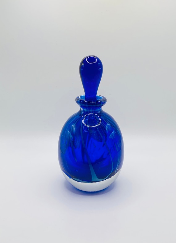 Vintage Cobalt Blue Swirl 5.5” Art Glass Perfume … - image 5