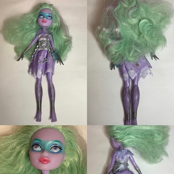 Poupée Monster High Twyla