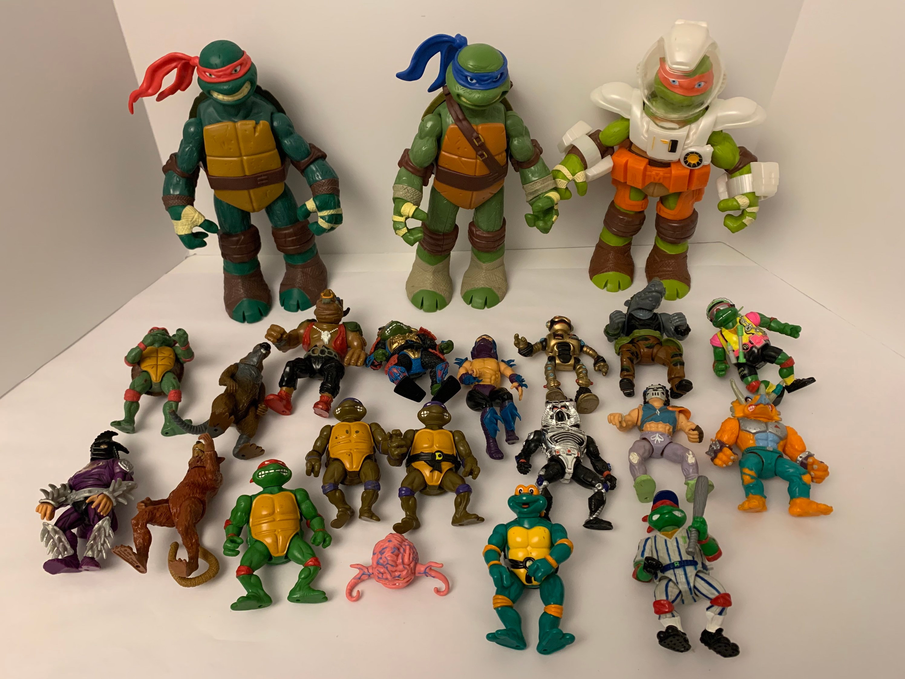 Vintage 90s Teenage Mutant Ninja Turtles Action Figure Collection Shredder,  Splinter, Donatello, Bebop, Rocksteady, Stamped Figures & Book 