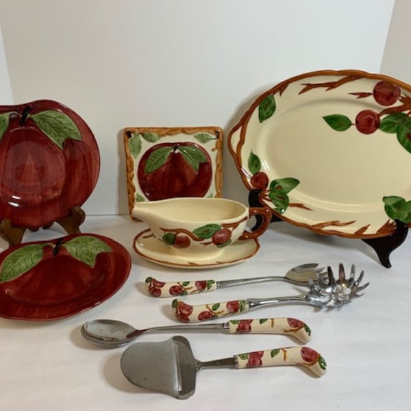 Vintage Franciscan Apple Dinnerware Earthenware 1995 Farmhouse Trivet, platter, gravy boat & kitchen tools