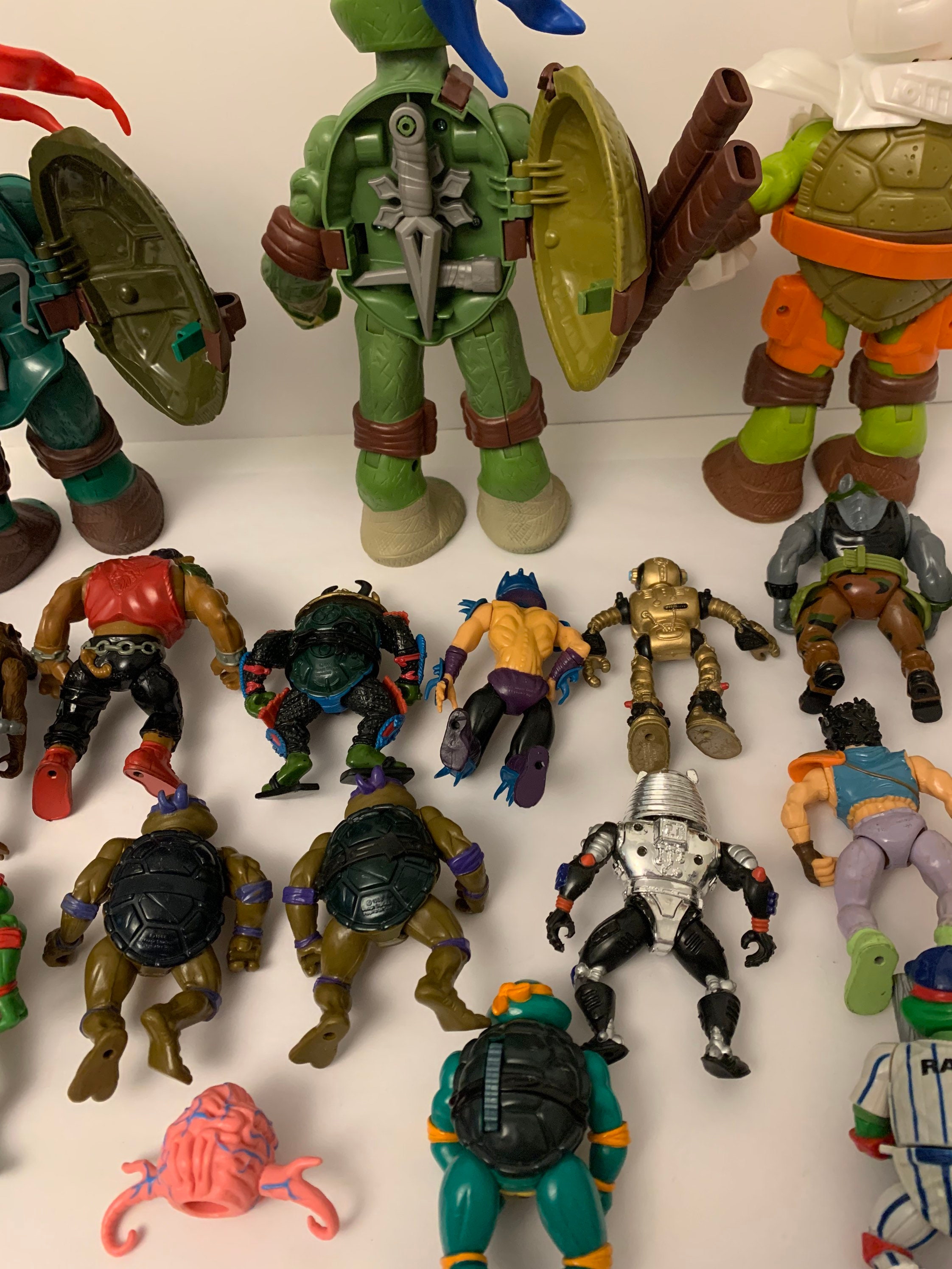 Lot de pièces d'armes figurines Teenage Mutant Ninja Turtles Vintage TMNT
