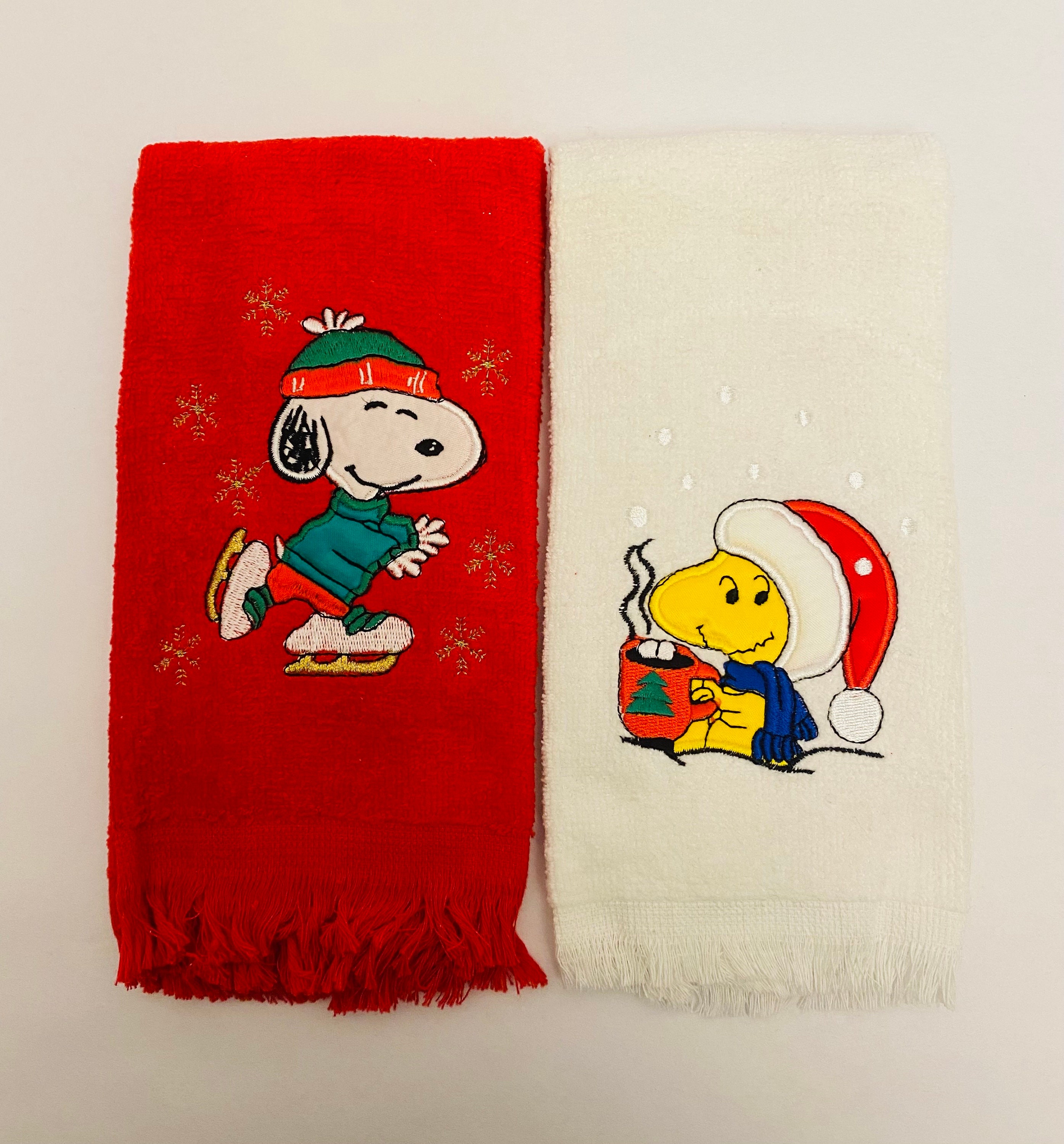 Set of 2 Snoopy Woodstock Holiday Hand Towels. Etsy