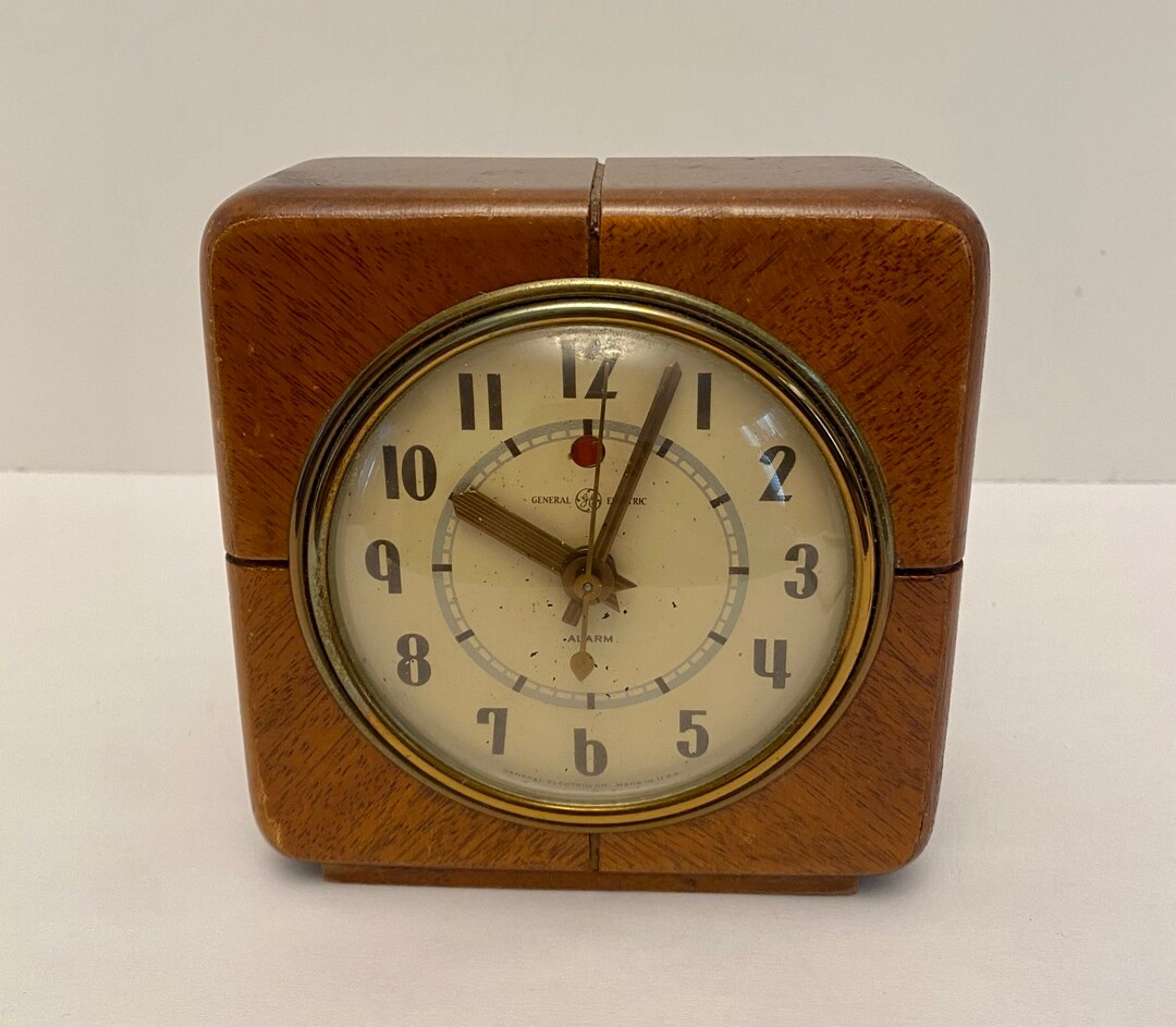 General Electric Vintage Clock Alarm 7H140 Plug in Art Deco Etsy