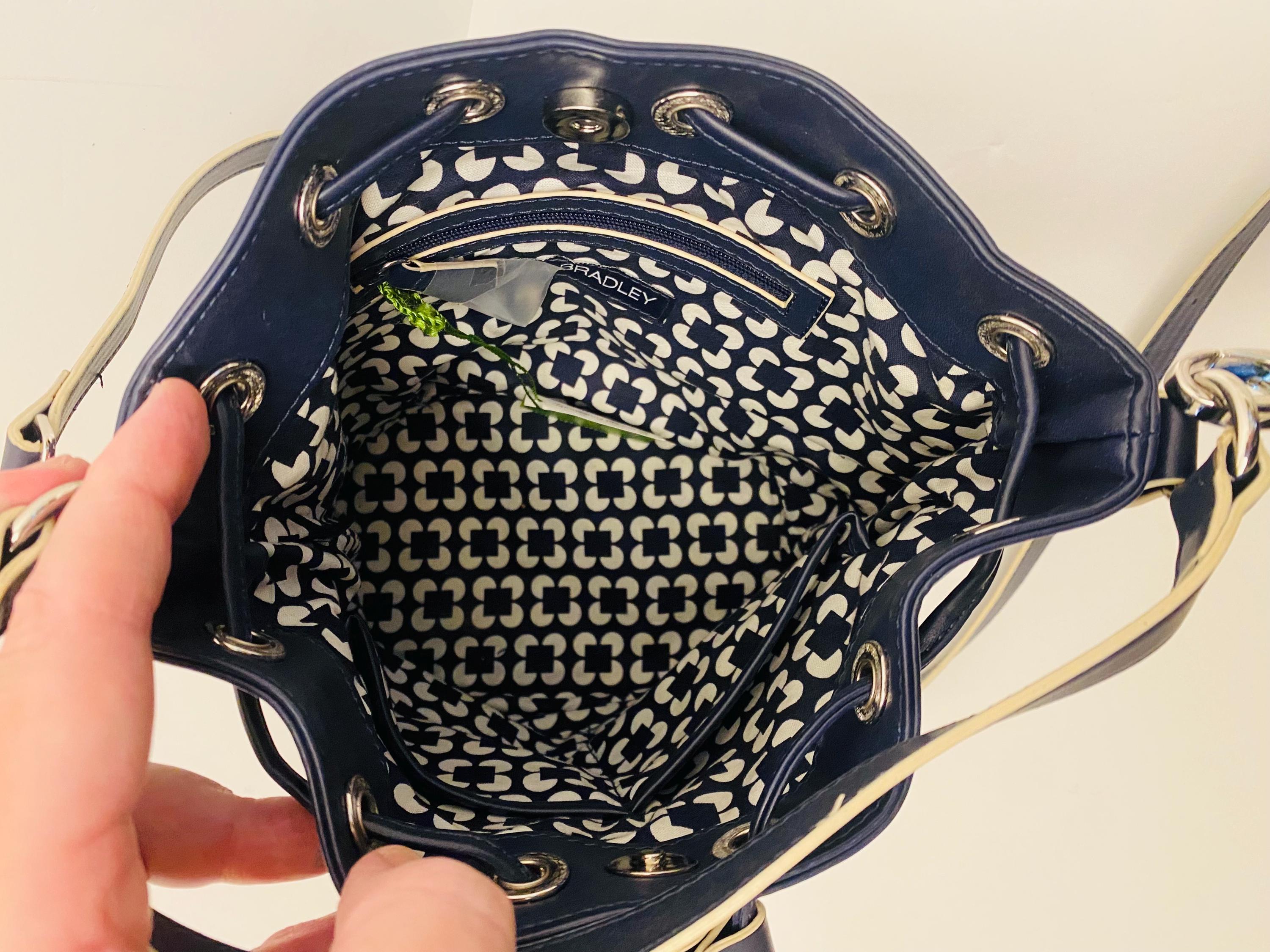 Vera Bradley Bucket Crossbody Bucket Bag Navy Kunstleder Neu mit Tags. Etsy
