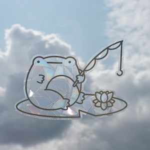 Fred Suncatcher | Frosch Sonnenfänger | Fensteraufkleber | Aufkleber | Regenbogen | Holographic | Sonnenfänger für Fenster | Regenbogen Suncatcher
