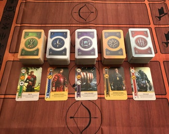 Los 5 mazos: juego completo de 526 cartas con todas las cartas de expansión DLC