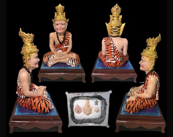 Thai Lanna Amulett Phra Lersi Bucha Statue Meister Lp Ken Tempel Wat Pa Nong Wa Sakon Nakhon BE 2559 CE 2016 Harz mit heiligen Gegenständen eingebettet