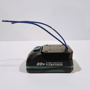 Indestructible Power Source Adapter Dock for Masterforce 20v Battery - Adjustable Wire Position - 12 AWG