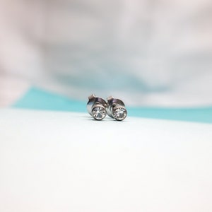4mm Implant Grade Titanium Bezel Set CZ Earring Studs / Hypoallergenic earrings for sensitive ears