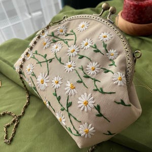 Gänseblümchen Blume bestickte Tasche | Hand bestickte Braut-Clutch | Vintage Abend Umhängetasche | Benutzerdefinierte Hochzeitsgeschenk İdea | Muttertagsgeschenk