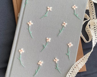 Write Daisy Embroidered Notebook, Photobook, Pure Beauty Personalized Travel Journal, Handmade Diary Gift for Her,