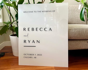 White Wedding Welcome Sign | Acrylic Wedding & Event Signage | Custom Modern Reception Sign Classy Minimalistic Personalized Elegant