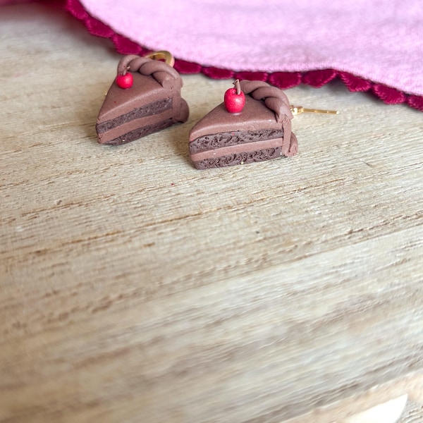 Pendientes colgantes de rebanada de pastel de chocolate hechos a mano, joyería de postre de arcilla polimérica