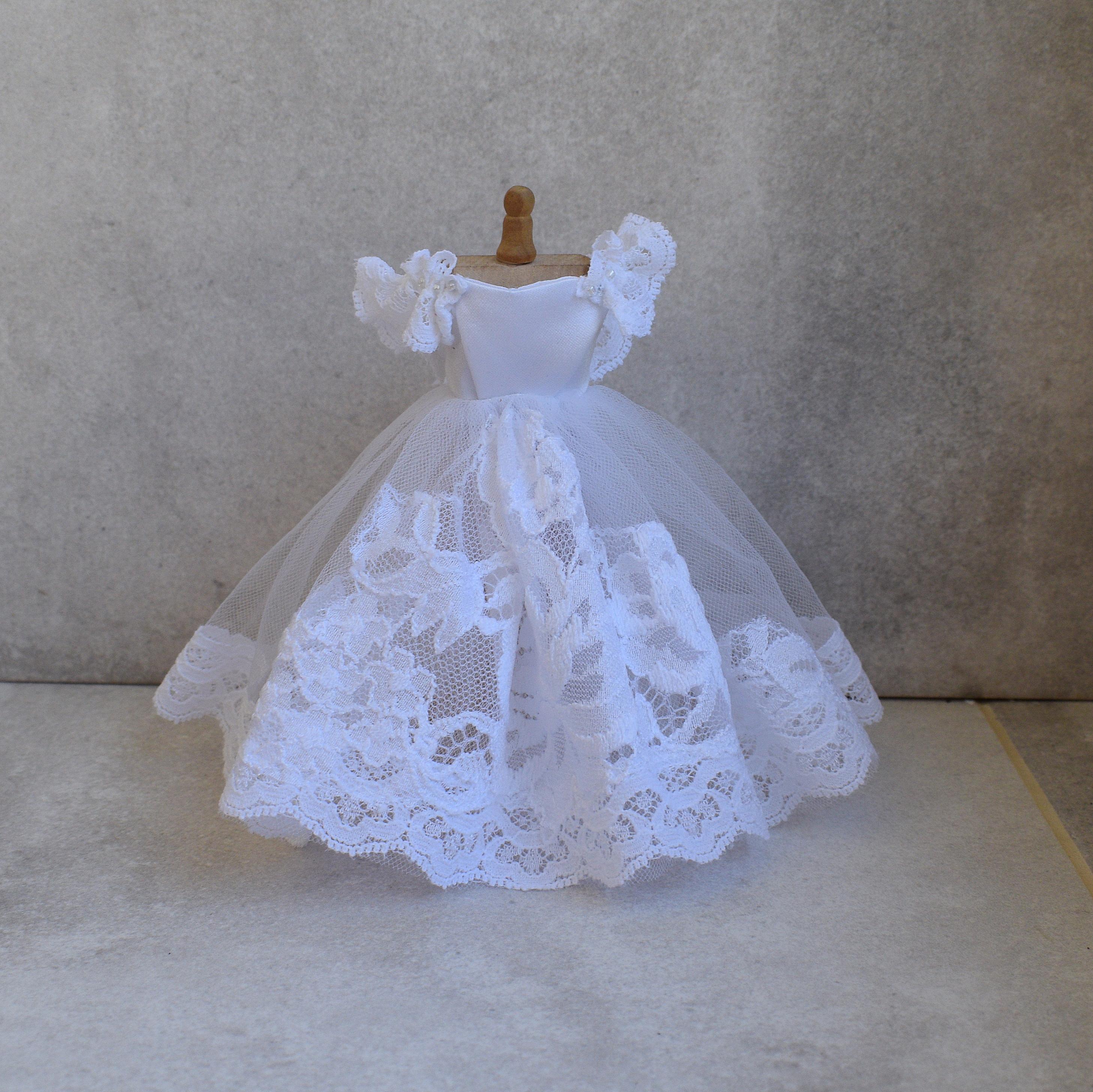 chinese dress ladies Lace Flower Girl Dress 11 Years / Without Train / White