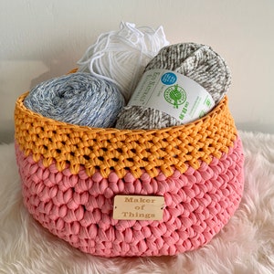 Crochet Basket With T-shirt Yarn 