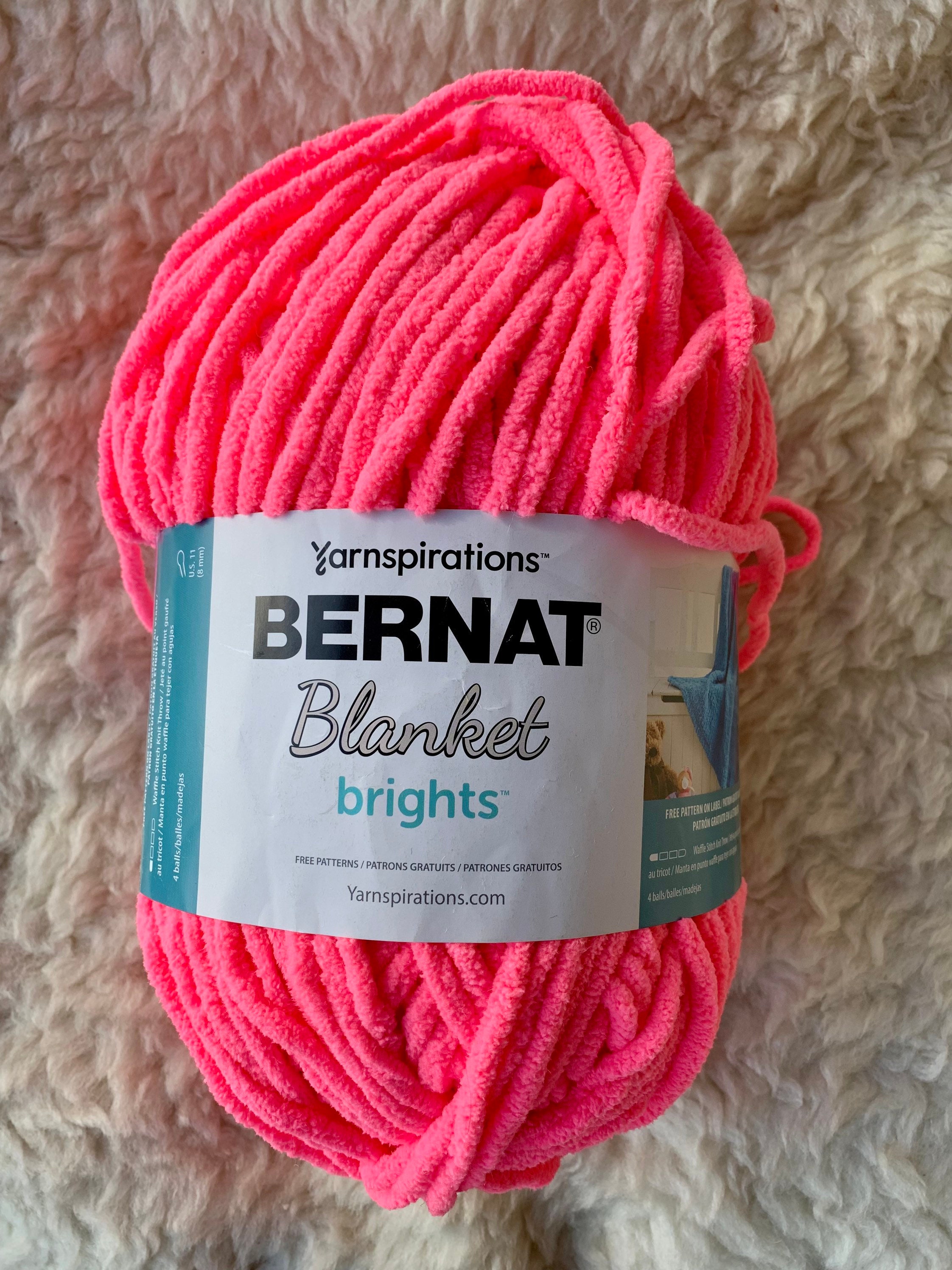 Bernat Blanket Brights Yarn 100 Polyester 220 Yds 10.5 Oz Super Bulky