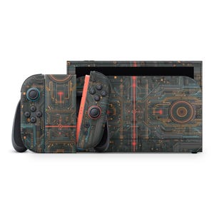 Könnte beinhalten: Eine Nintendo Switch-Konsole und Joy-Con-Controller mit einem Leiterplatten-Design. Die Controller haben ein Schwarz-Orange-Farbschema mit einem komplexen Muster aus Linien und Formen. Die Konsole hat ein passendes Design.