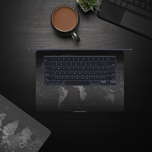 世界地図MacBookスキンシール - 世界地図MacBook Proスキンシールビニールラップ - MacBook Pro & Airモデル、M1、M2、13インチ、14インチ、16インチ、全モデル対応フルカバースキンシール 画像 6