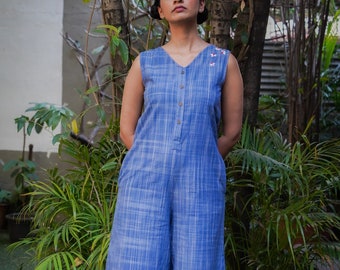 Blue checks casual wear sleeveless handloom cotton jumpsuit with pockets