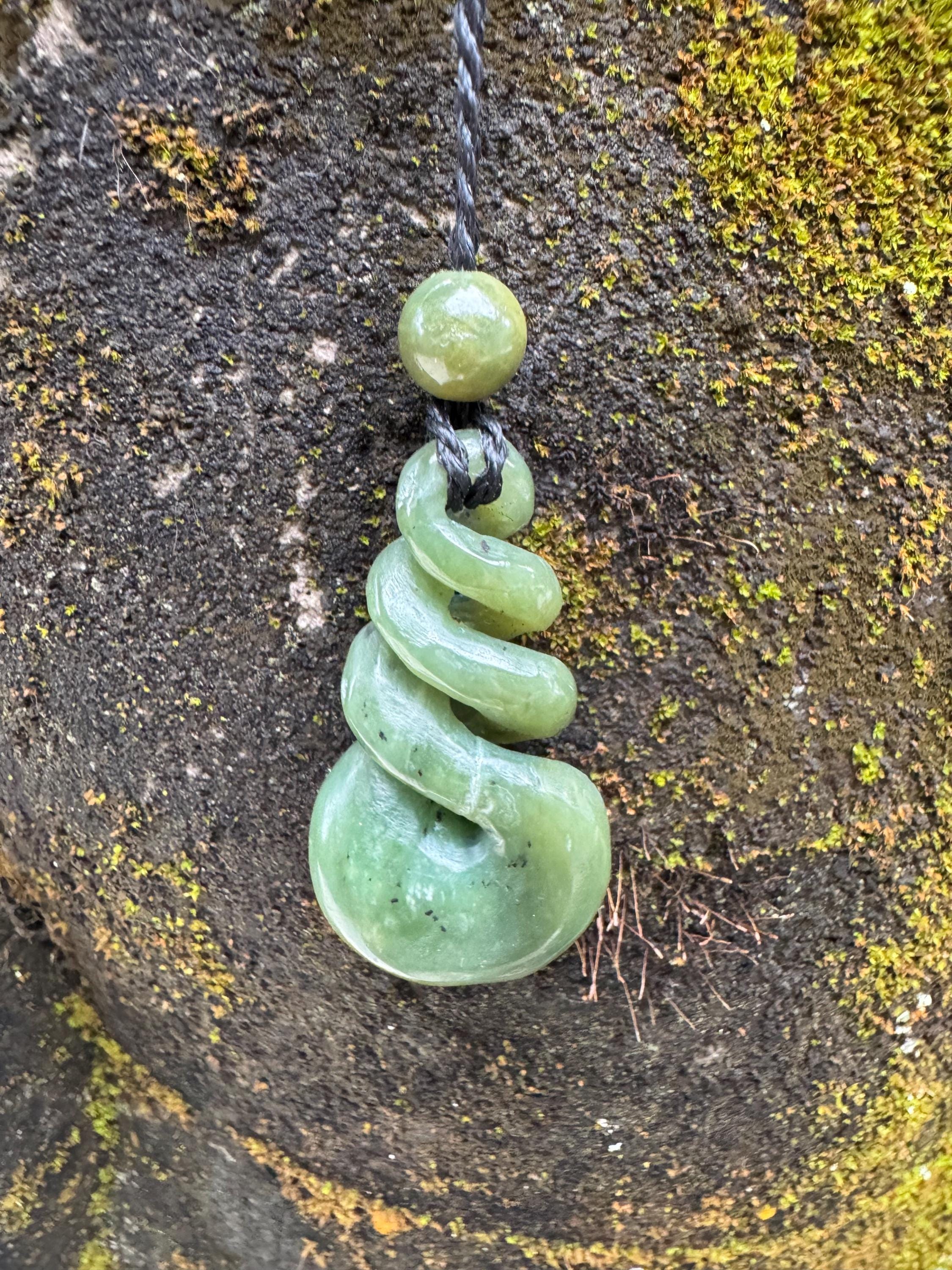 Pounamu Pikorua - Etsy