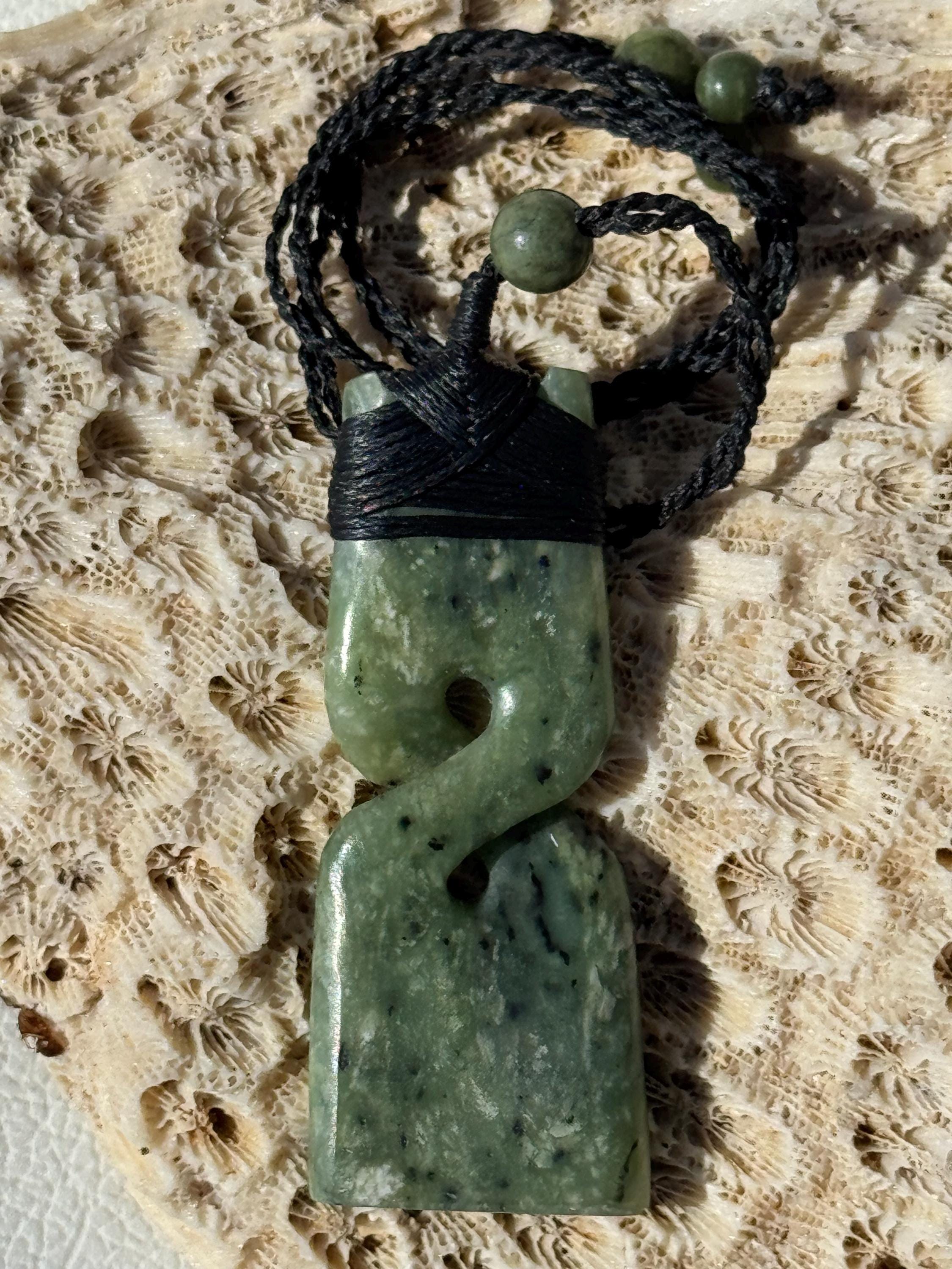 Pounamu Pikorua - Etsy