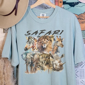 Safari mode on shirt, African Wildlife graphic tee, tee for Safari, tshirt for wildlife lover, Wildlife Conservation tee, Big Mammals tee