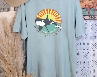 Team Gladis Orca tee, Killer Whale tee, Ocean Conservation Tee, Sink The Rich tee, Killer whale graphic tee, Retro Killer whale, 90's style