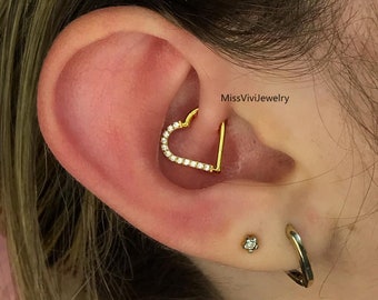 16G F136 Titan Rechtes Ohr Datih Ohrring / CZ Herz Daith Clicker Hoop / Daith Piercing Schmuck Gold / Silber Daith Hoop Ohrring / Klapp Daith