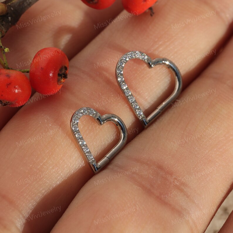 16G F136 Titanium Hinged Heart shaped Daith Earring, Titanium Jewelry, Christmas Gifts, Engagement gifts, Anniversary Gifts, Valentine's Day image 9